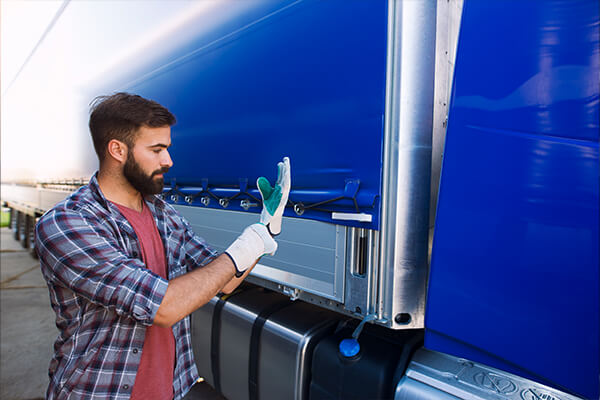 Truck Wash And Detailing Image